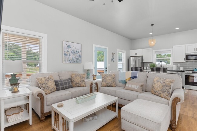 property at 233 Auttie Cir
