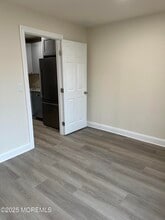 77 Memorial Pkwy in Atlantic Highlands, NJ - Building Photo - Building Photo