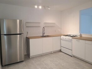 6216 Hogan Ave in Austin, TX - Building Photo - Building Photo