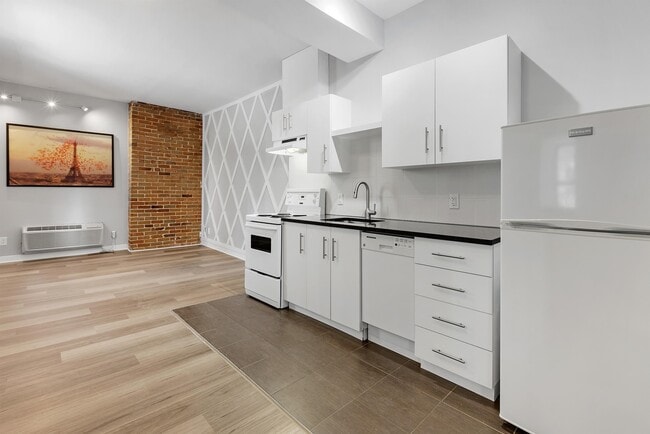 property at 486-486 Albert St