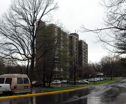 Arcola Towers Apartments