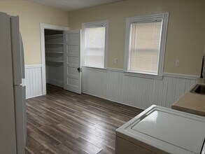42 Pearl St in Everett, MA - Building Photo - Building Photo