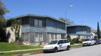 2551 8th Ave in Los Angeles, CA - Building Photo