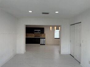 3500 SW 36th St in West Park, FL - Building Photo - Building Photo