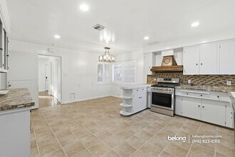 9623 Adams St in Elk Grove, CA - Building Photo - Building Photo