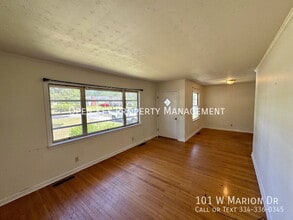 101 W Marion Dr in Dothan, AL - Building Photo - Building Photo