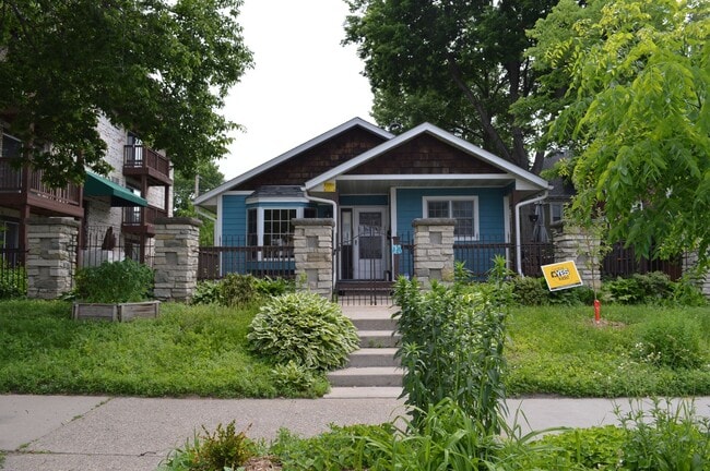 property at 1519 Portland Ave