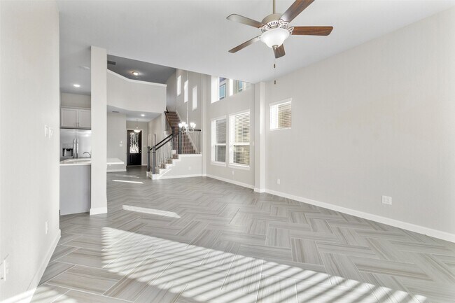 property at 2802 Northwood Pines Ln