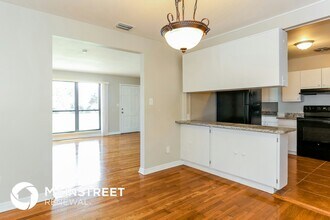 2423 Gayland Rd in Jacksonville, FL - Building Photo - Building Photo