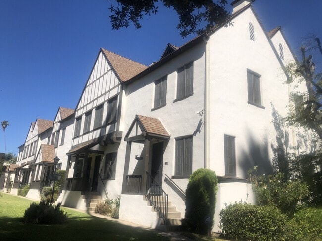 81 N Catalina Ave in Pasadena, CA - Building Photo - Building Photo