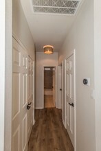 137 Conway Castle Dr in New Braunfels, TX - Building Photo - Building Photo