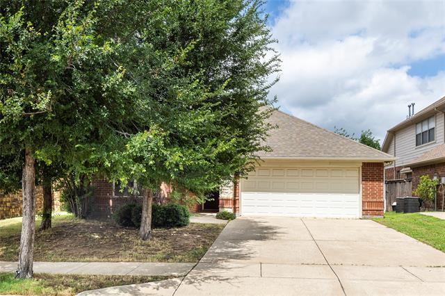 9701 Sinclair St in Fort Worth, TX - Building Photo