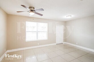 1140 NE 211th Terrace in Miami, FL - Building Photo - Building Photo