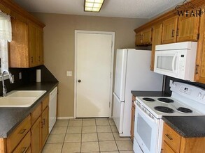 4546 Sabota Ave in Wichita Falls, TX - Building Photo - Building Photo