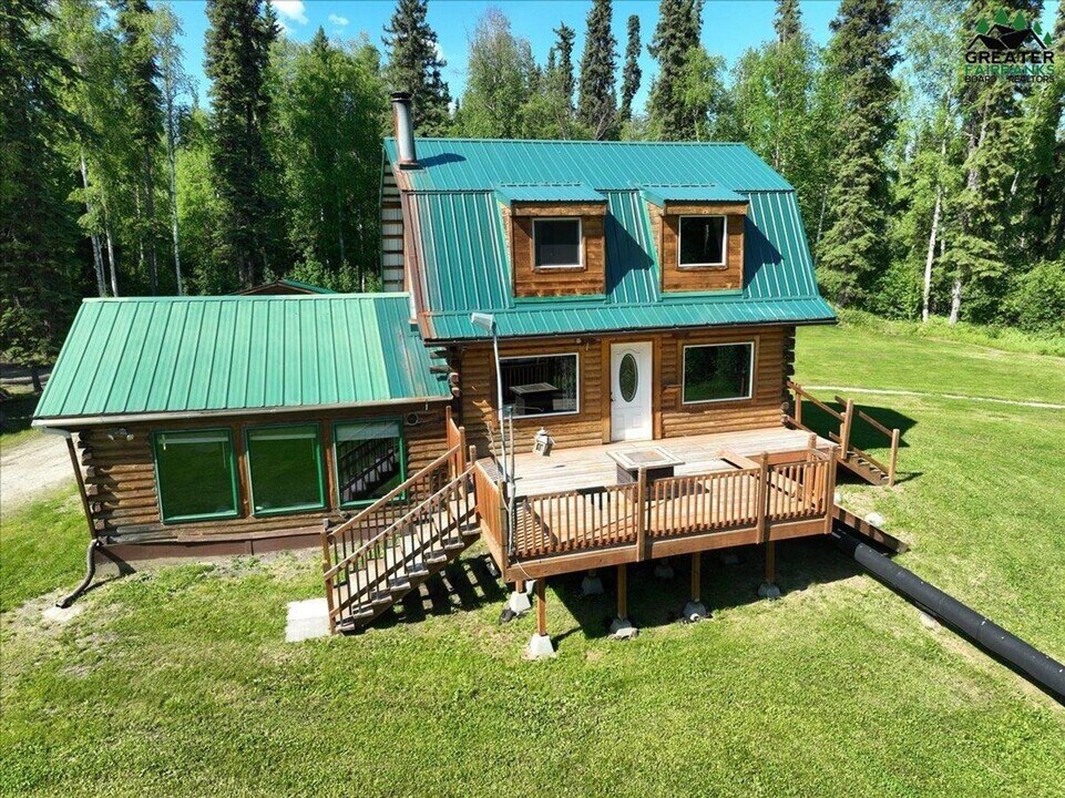 268 Breeze Rd in Fairbanks, AK - Building Photo
