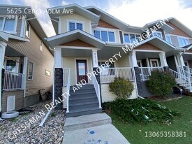 5625 Cederholm Ave in Regina, SK - Building Photo