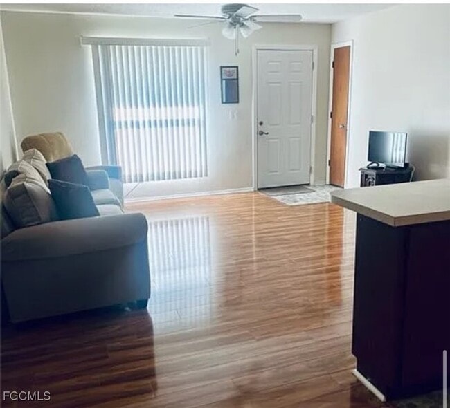 117 SE 12th Terrace in Cape Coral, FL - Building Photo - Building Photo