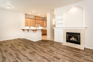 903 Lawrence Dr, Unit 903 Lawrence in San Luis Obispo, CA - Building Photo