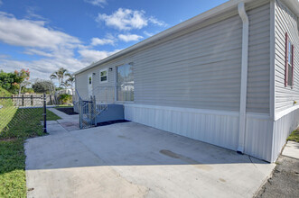 22937 Seaspray Pl in Boca Raton, FL - Foto de edificio - Building Photo