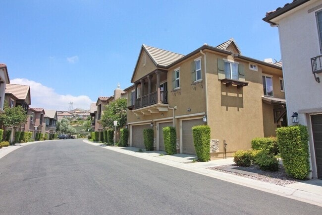 property at 28440 Mirabelle Ln