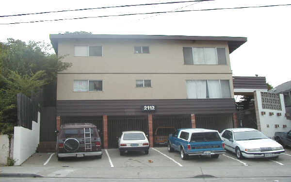 2112 35th Ave in Oakland, CA - Building Photo - Building Photo