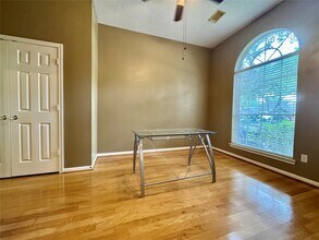 1215 Wood Haven Ct in Sugar Land, TX - Building Photo - Building Photo