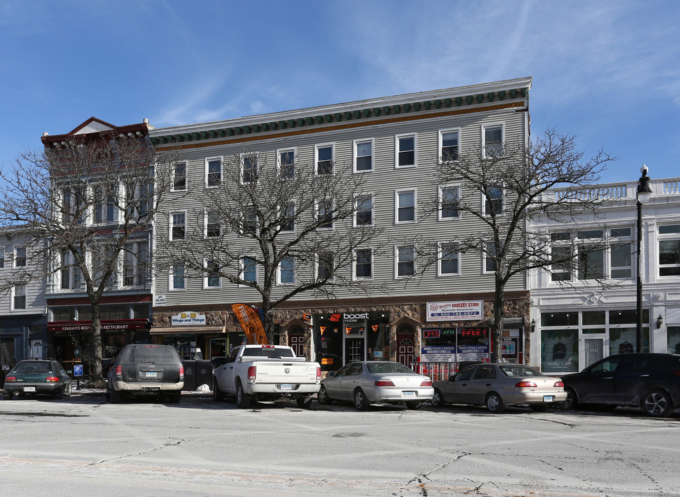 530 Main St in Middletown, CT - Foto de edificio