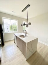 1518 N 8th St in Philadelphia, PA - Building Photo - Building Photo