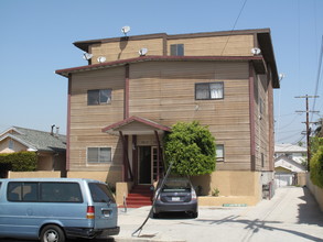 The Flats on 21st Street in Los Angeles, CA - Building Photo - Building Photo