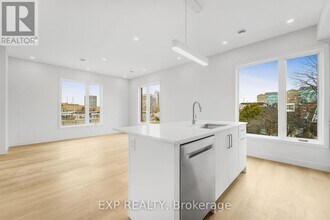 2 Caroline Ave in Ottawa, ON - Building Photo - Building Photo