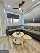 1636 S Bailey St in Philadelphia, PA - Foto de edificio - Building Photo