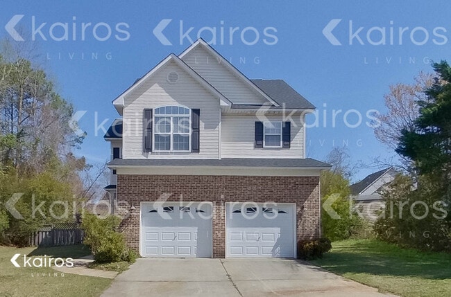 property at 135 Hillandale Rd