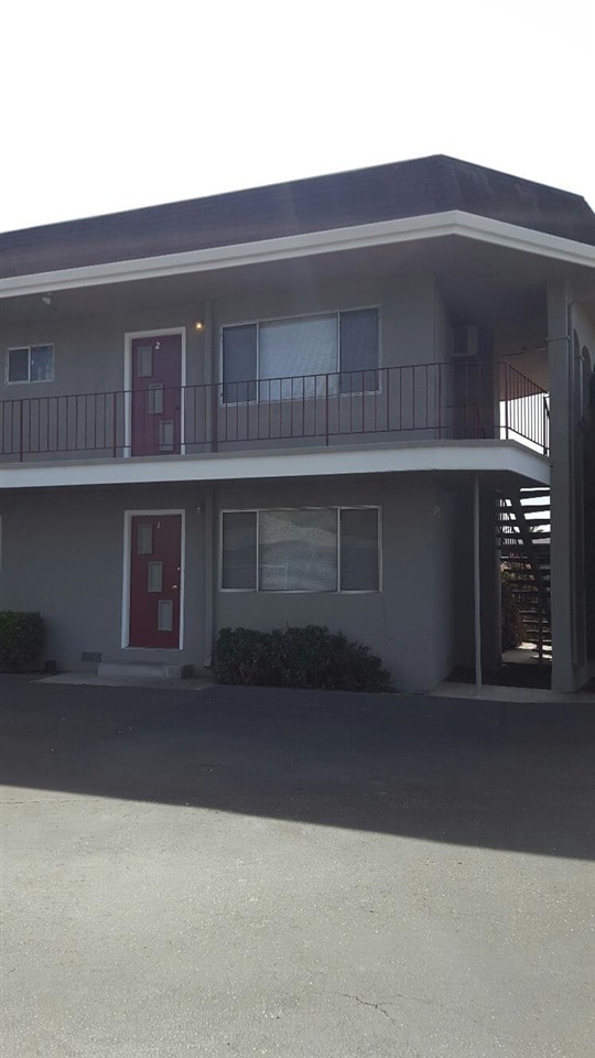 2375 Chestnut St in Livermore, CA - Building Photo - Building Photo