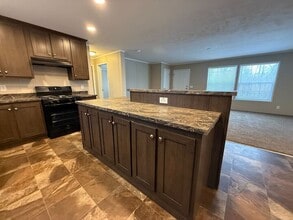 71517 St David Ct in Romeo, MI - Foto de edificio - Building Photo