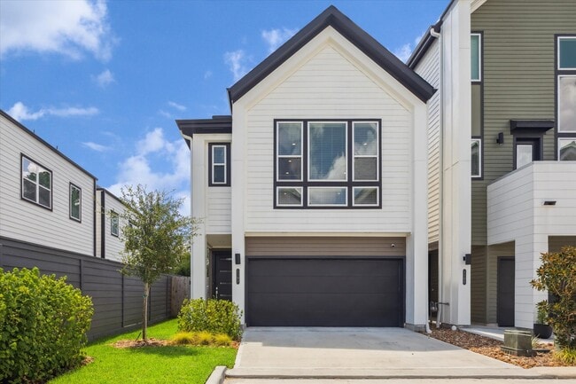 property at 1103 Highland Rnch Ln