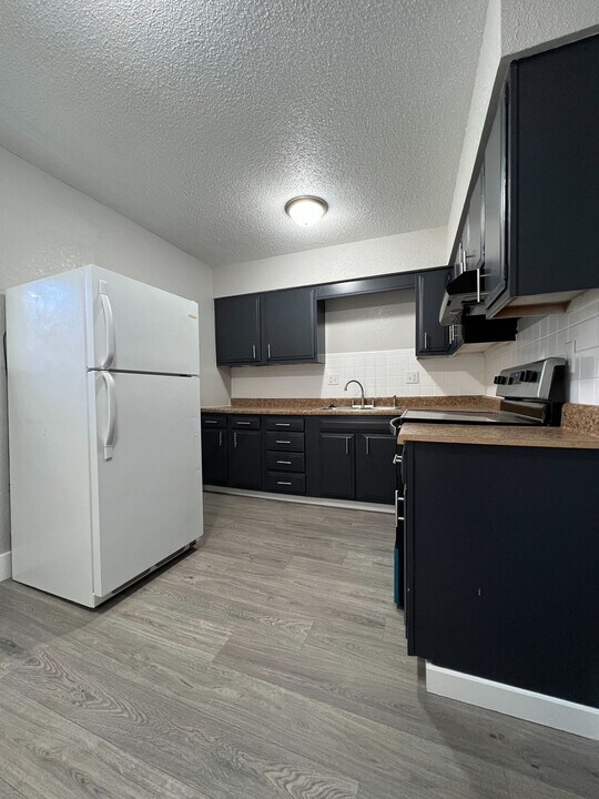 222 Park Ave-Unit -212-1 in Maryville, MO - Building Photo