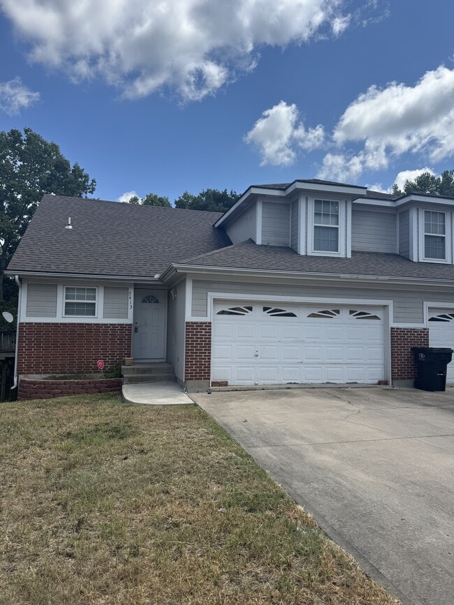 property at 5413 Oxford Ave