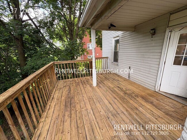 337 Locust St in Ambridge, PA - Building Photo - Building Photo