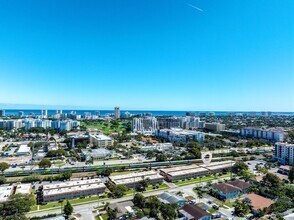 650 SW 2nd Ave, Unit 2520 in Boca Raton, FL - Building Photo - Building Photo