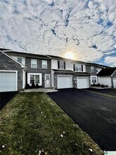 4164 Ross Rd in Bethlehem, PA - Building Photo - Building Photo