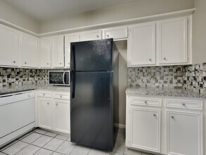 29623 Raestone St in Spring, TX - Foto de edificio - Building Photo