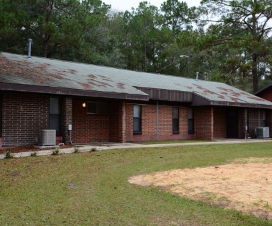 Pine Meadows in Gainesville, FL - Building Photo