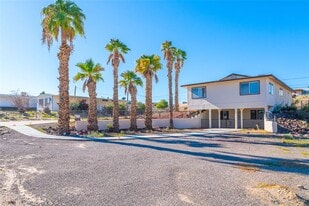 1453 Luna Ln in Bullhead City, AZ - Building Photo
