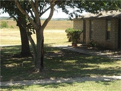 806 N Rhomberg St in Burnet, TX - Building Photo - Building Photo