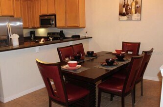 2746 Oakwater Dr in Kissimmee, FL - Building Photo - Building Photo