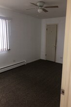 3913 W 124th Pl in Alsip, IL - Building Photo - Building Photo