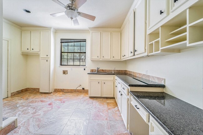 property at 1743 Randons Point Dr