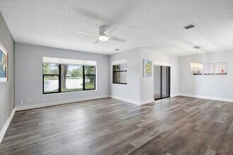 624 Deer Creek Blvd in Deerfield Beach, FL - Building Photo - Building Photo