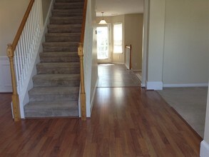 112 Dunnell Rd in Mooresville, NC - Foto de edificio - Building Photo