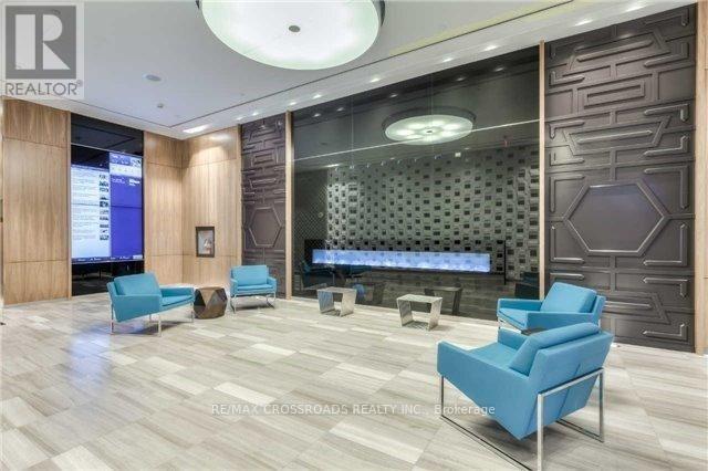 36 Park Lawn Rd in Toronto, ON - Building Photo - Building Photo